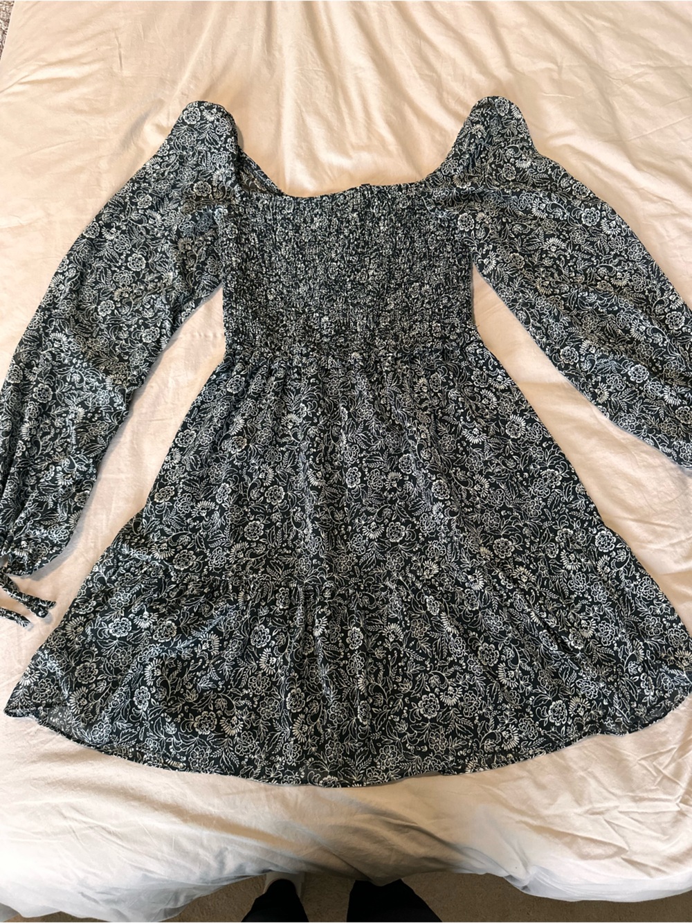 Dynamite Black and White Floral Smocked Long Sleeve Mini Dress